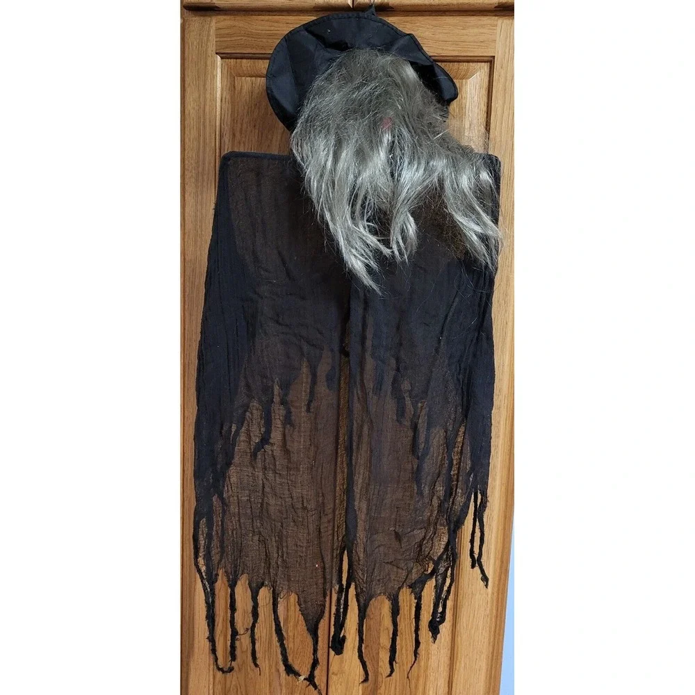 Vintage Gemmy Animated Hanging Witch Shakes Speaks Motion Activated Halloween